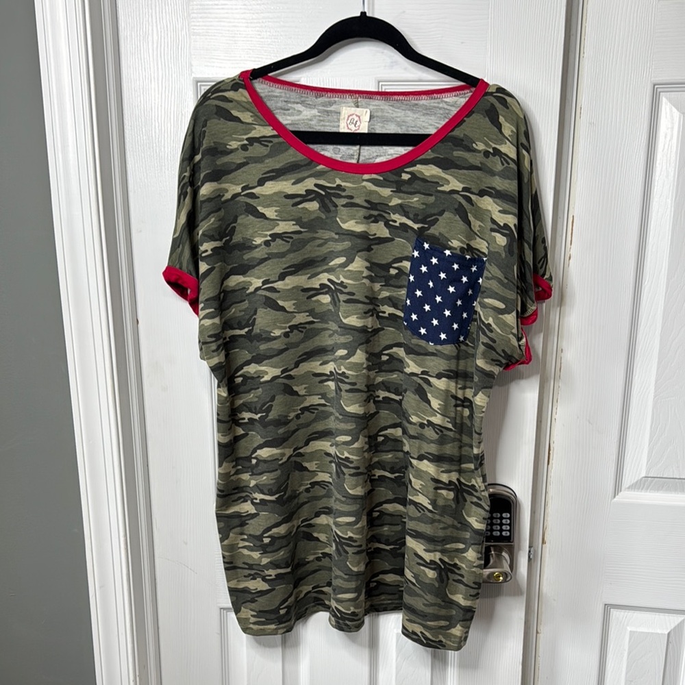 Camo Print Short Sleeve Tee with Red Trim